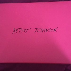 Brand new still in packaging heels